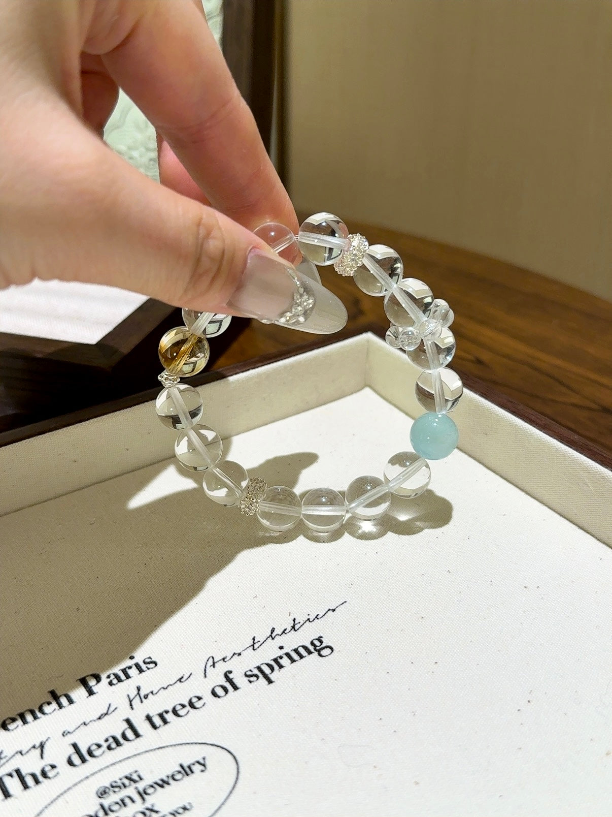 ▫️▪️ White crystal aquamarine yellow tower crystal bracelet